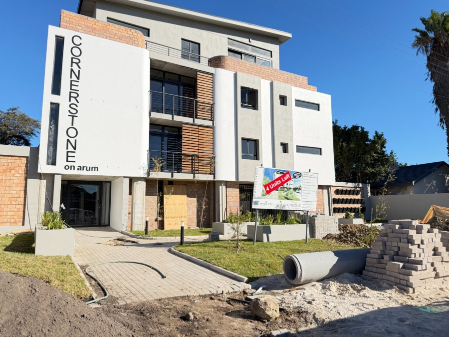 1 Bedroom Property for Sale in Table View Western Cape